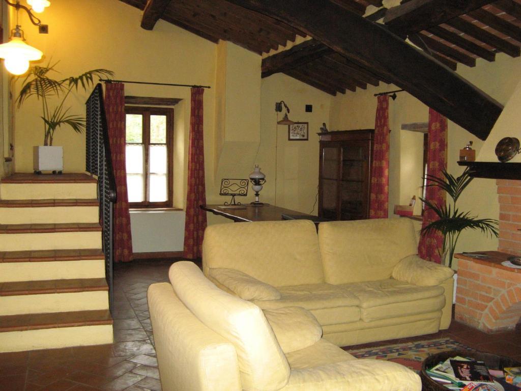Agriturismo Il Mulino Delle Pile Chiusdino Bagian luar foto