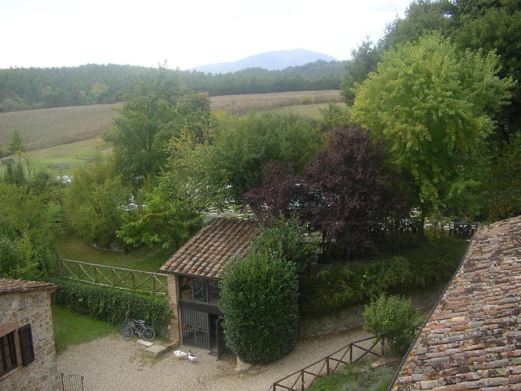 Agriturismo Il Mulino Delle Pile Chiusdino Bagian luar foto