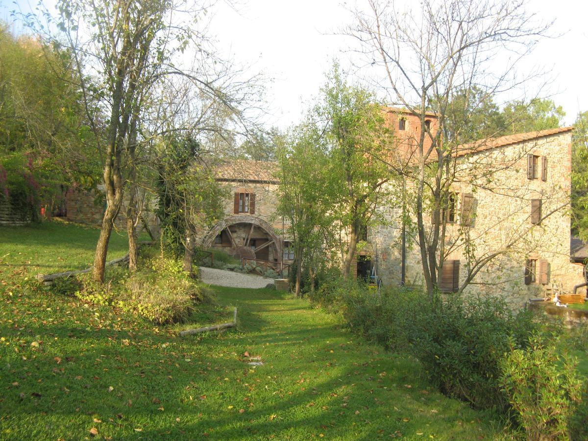 Agriturismo Il Mulino Delle Pile Chiusdino Bagian luar foto